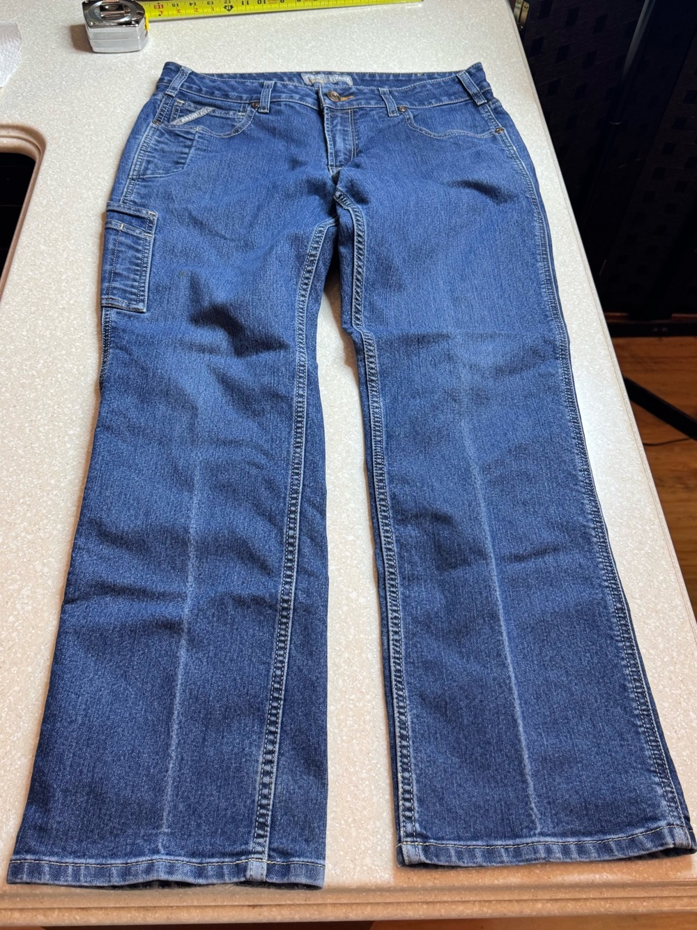Ariat Men’s Rebar Mid-Rise Straight Jeans (32)
